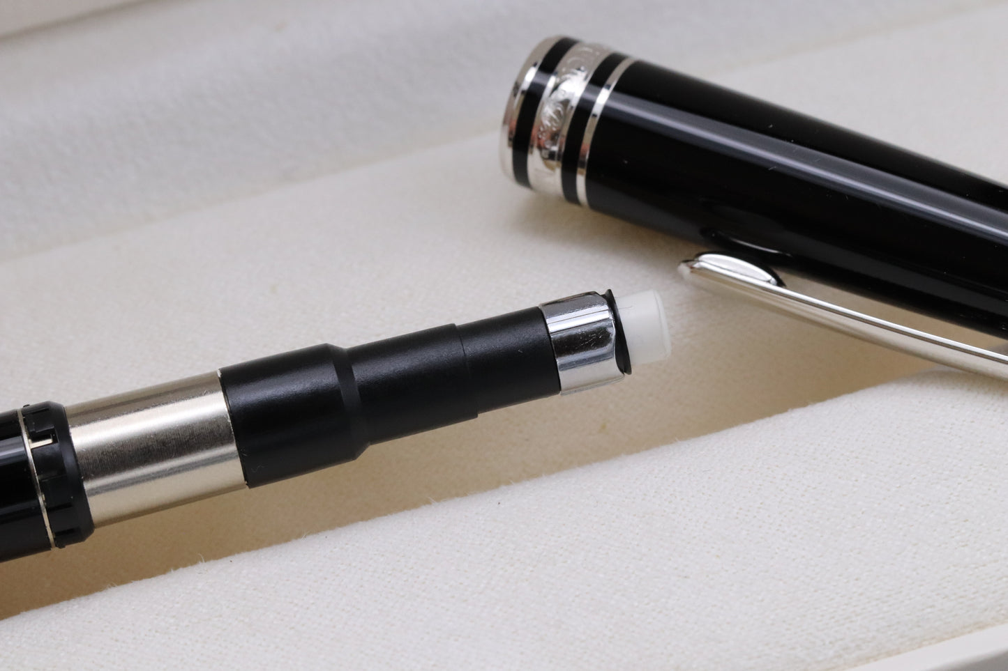 Montblanc Meisterstuck Classique Platinum Coated Mechanical Pencil - UNUSED