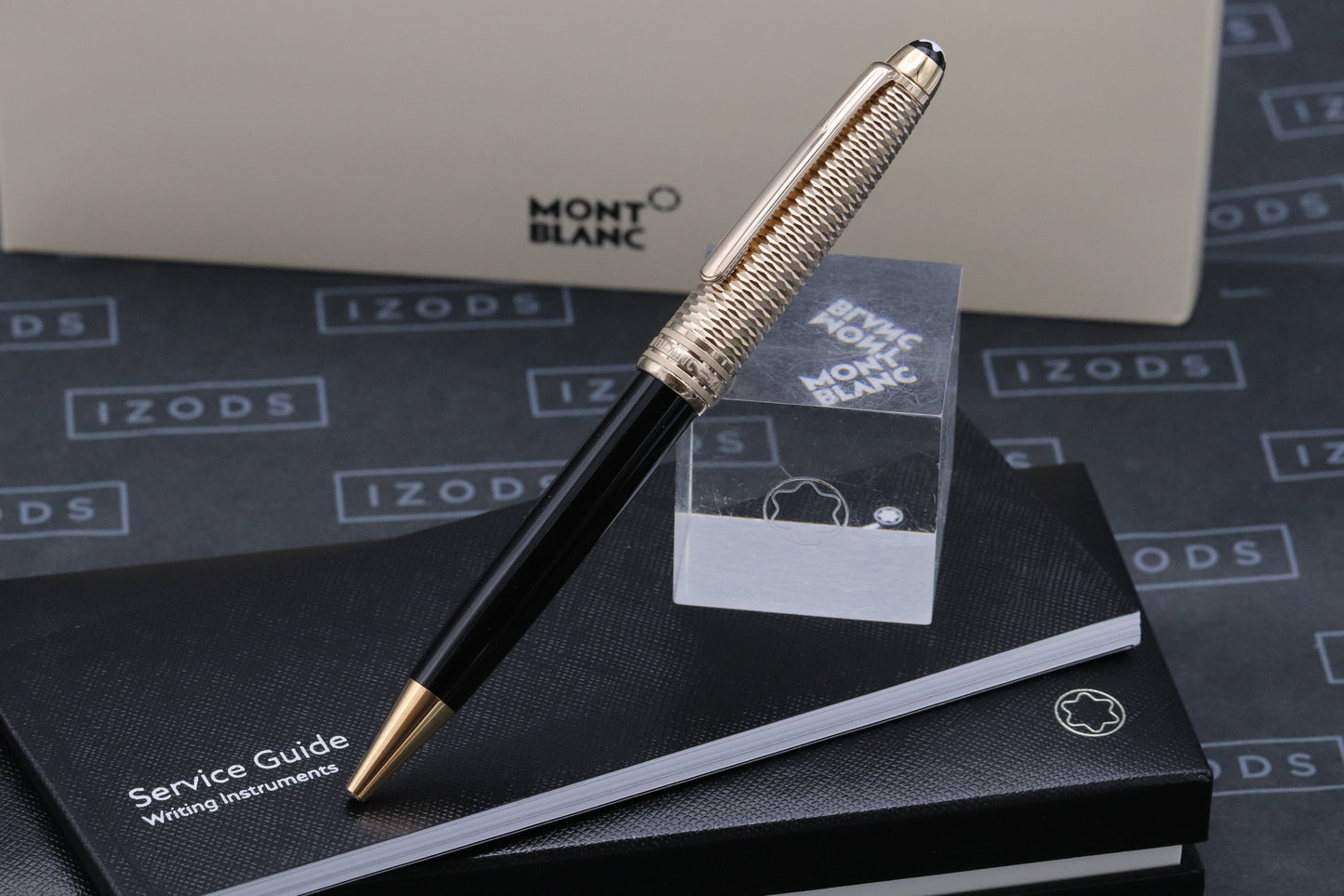 Montblanc Meisterstuck Classique Geometry Doue Ballpoint Pen