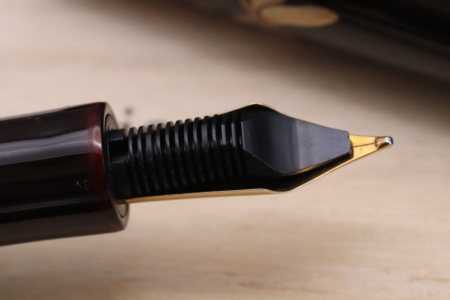 Yurie Style Move on Dragonfly Urushi Fountain Pen - Broad Nib - UNUSED