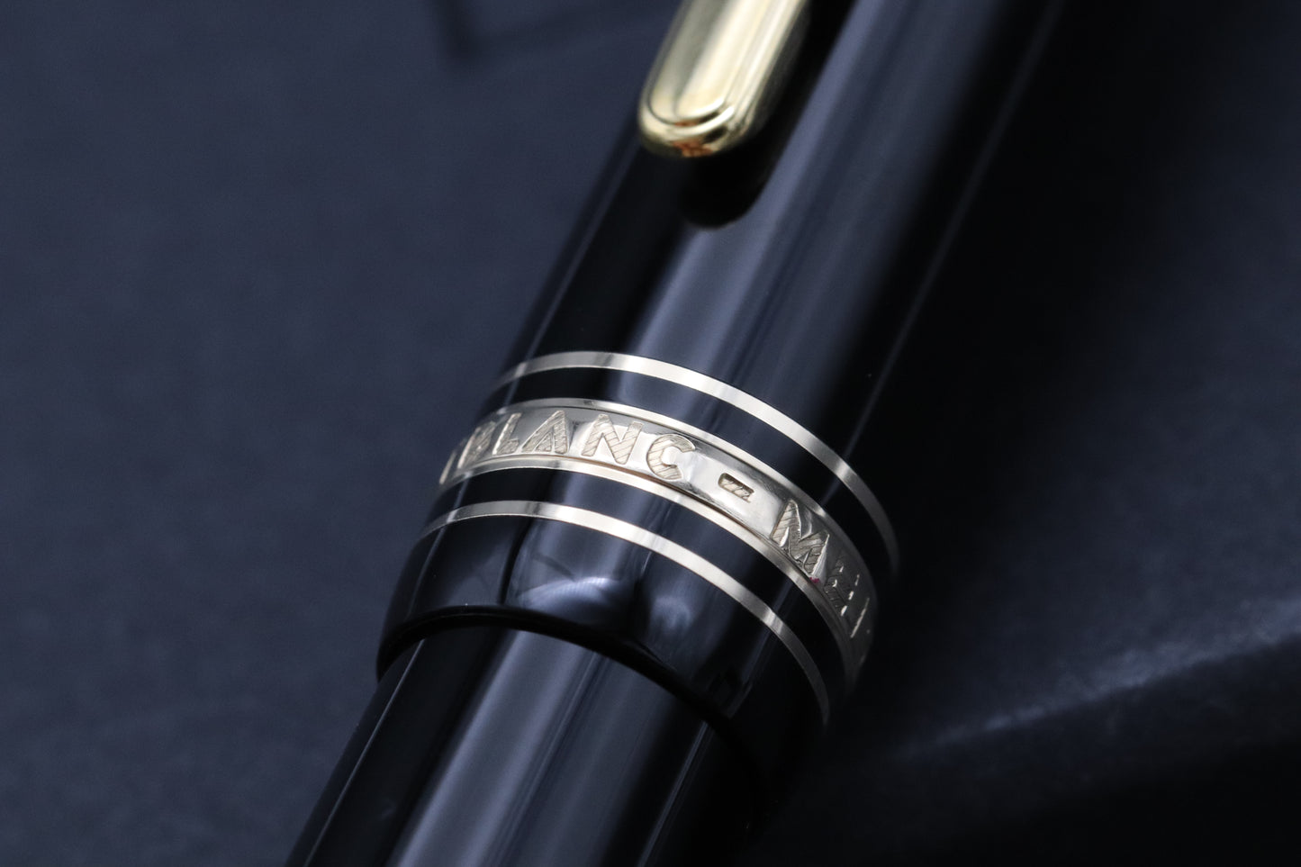Montblanc Meisterstuck 166 LeGrand Gold Coated Document Highlighter