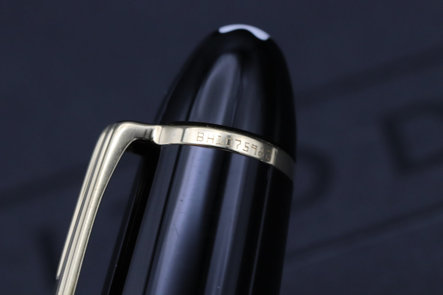 Montblanc Meisterstuck 166 LeGrand Gold Coated Document Highlighter