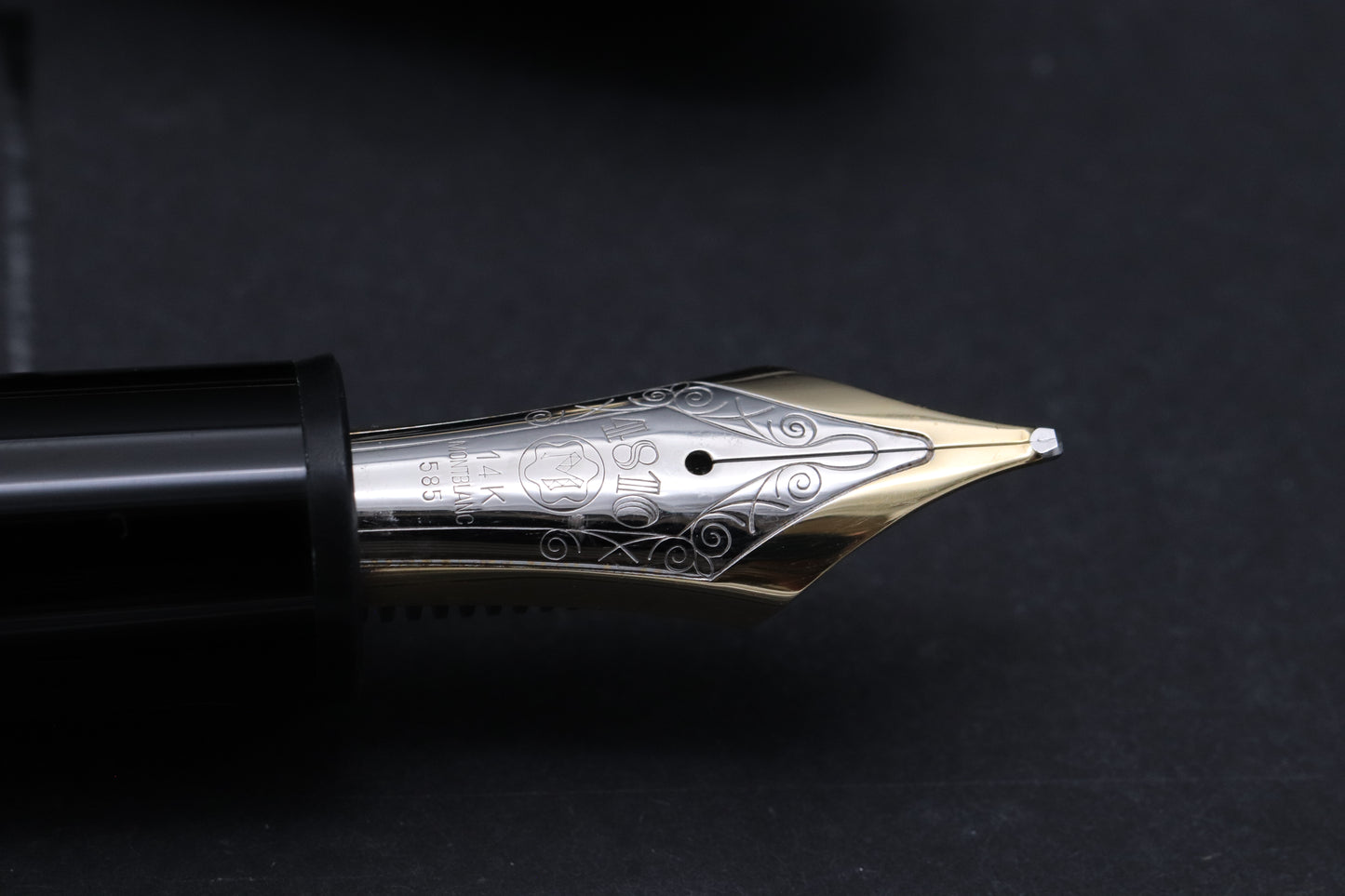 Montblanc Meisterstuck 149 Gold-Coated Fountain Pen - Double Broad Nib