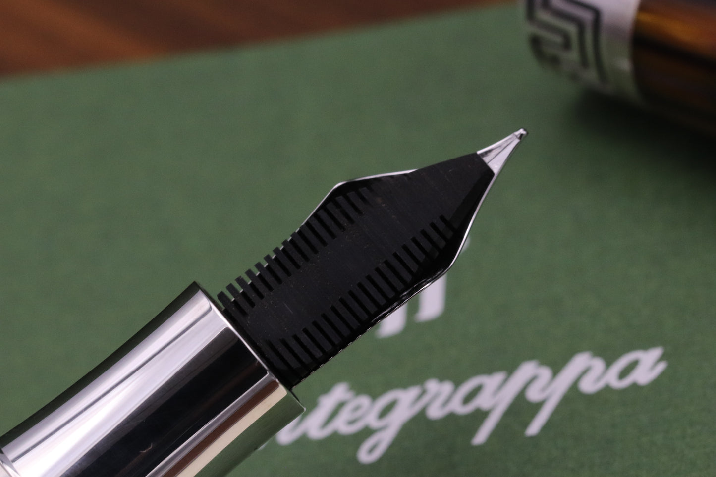 Montegrappa Extra 1930 Turtle Brown Celluloid Fountain Pen - Fine Nib - UNUSED
