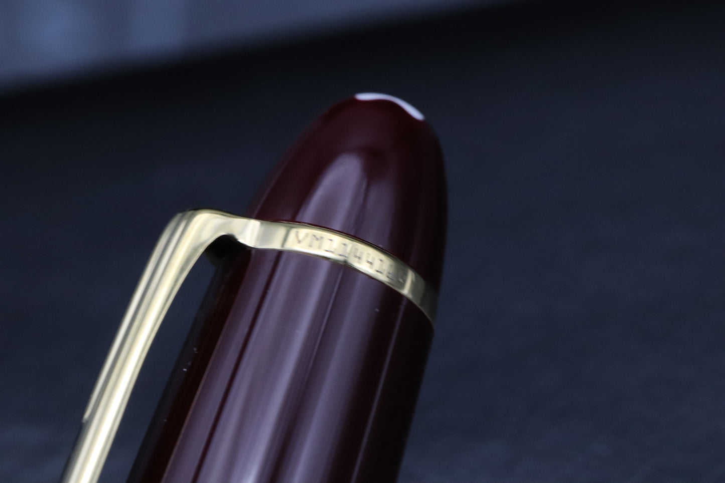 Montblanc Meisterstuck 147 Traveller Bordeaux Gold Coated Fountain Pen