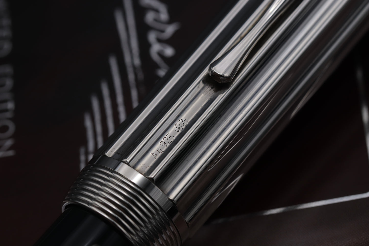 Montblanc Writers Edition Charles Dickens Fountain Pen - NEVER INKED