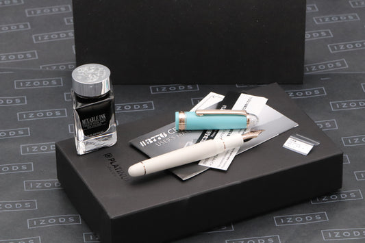Platinum #3776 Century Shape of Heart Bluebird LE2000 Fountain Pen - UNUSED