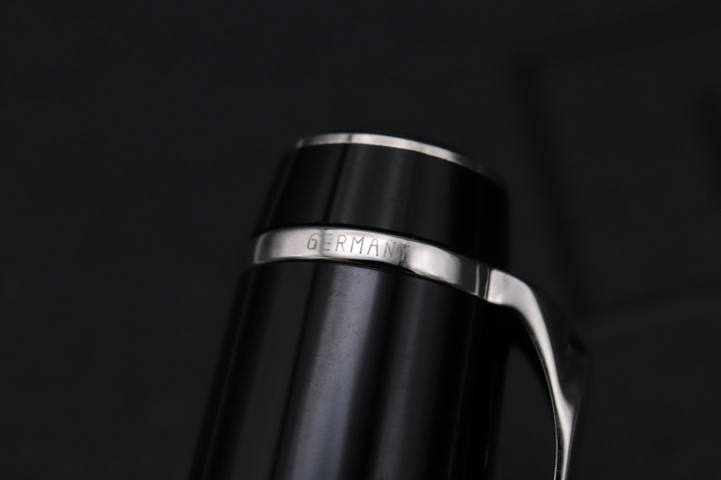 Montblanc Boheme Noir Rollerball / Fineliner Pen