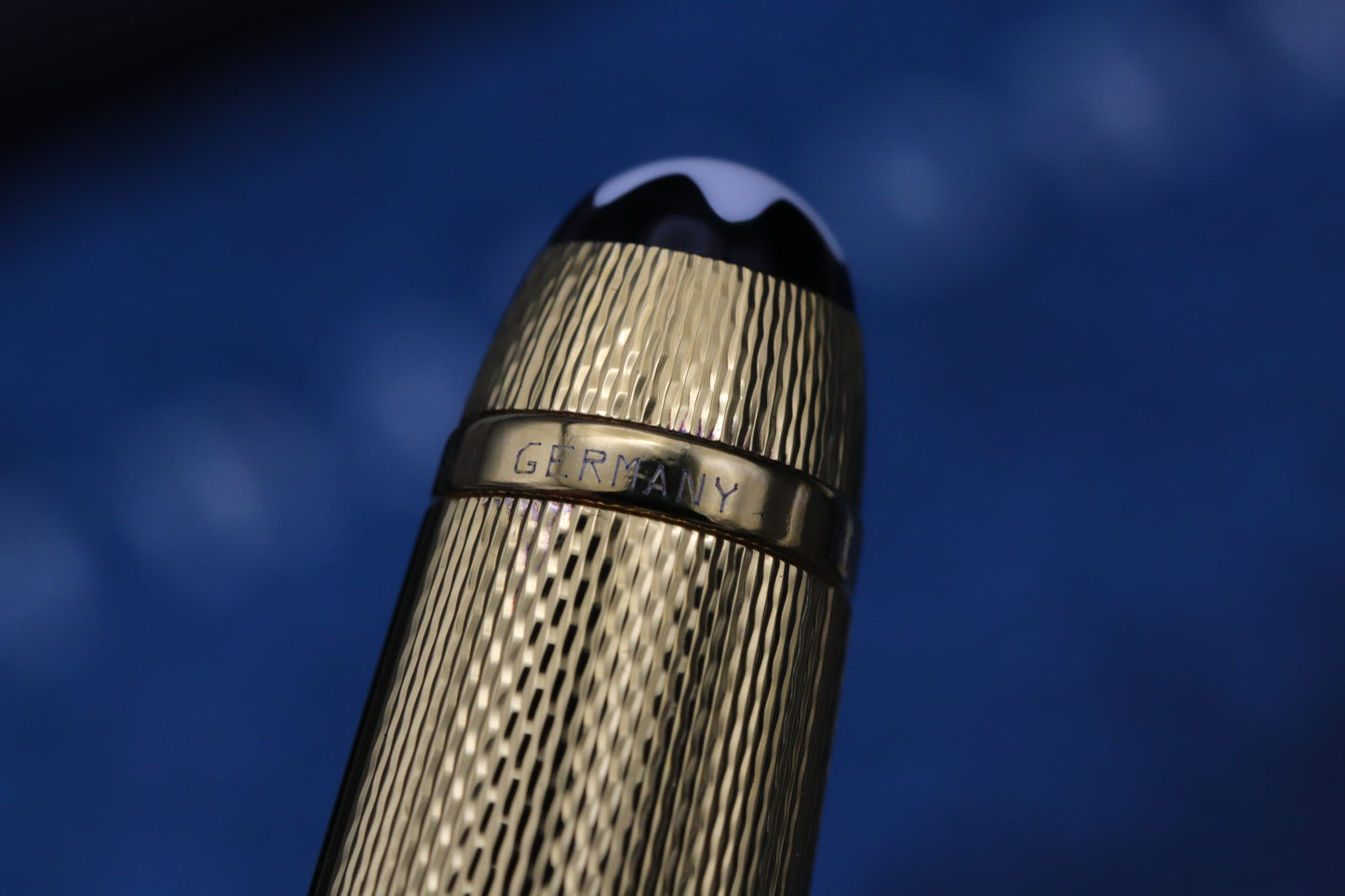 Montblanc Meisterstück 163 Classique Vermeil Barley Rollerball / Fineliner Pen