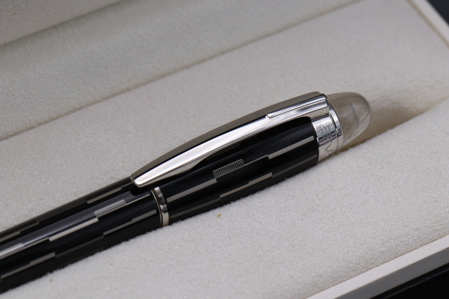 Montblanc Starwalker Black Mystery Rollerball / Fineliner Pen