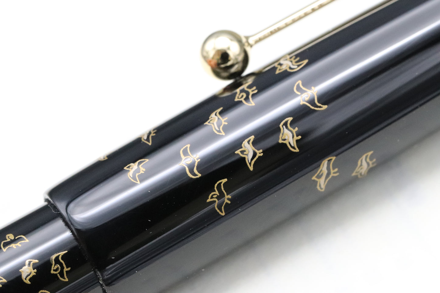 Namiki Tradition Mount Fuji and Wave Fountain Pen - UNUSED