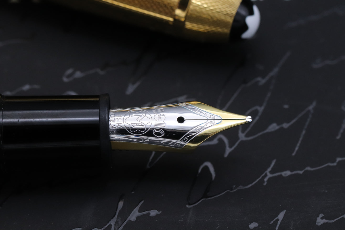 Montblanc Meisterstück 146 LeGrand Vermeil Barley Fountain Pen - Broad Nib