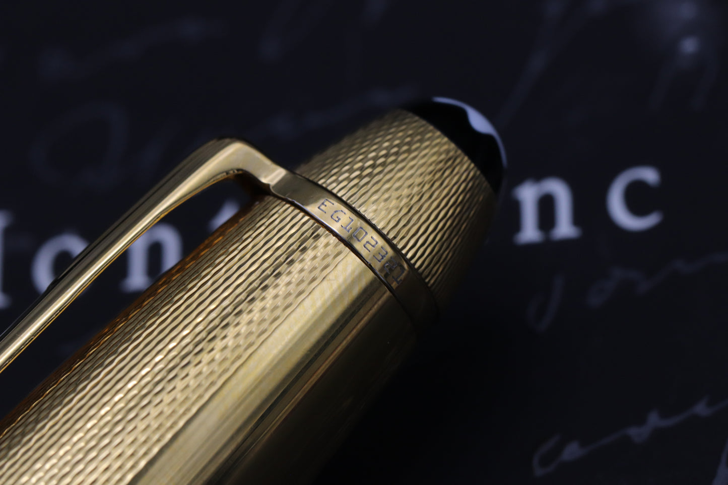 Montblanc Meisterstück 146 LeGrand Vermeil Barley Fountain Pen - Broad Nib