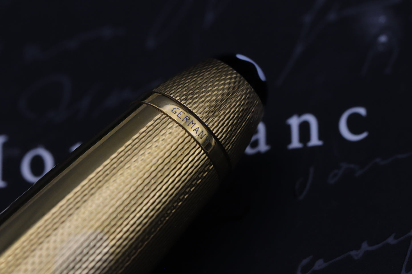 Montblanc Meisterstück 146 LeGrand Vermeil Barley Fountain Pen - Broad Nib