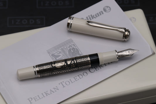 Pelikan Souveran M910 Toledo White Special Edition Fountain Pen - EF Nib
