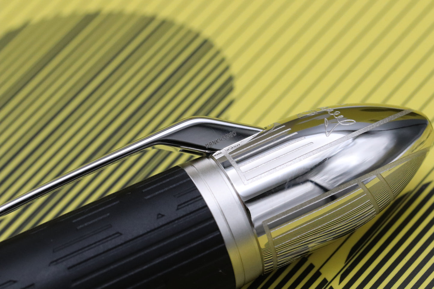 Montblanc Great Characters Walt Disney Special Edition Fountain Pen