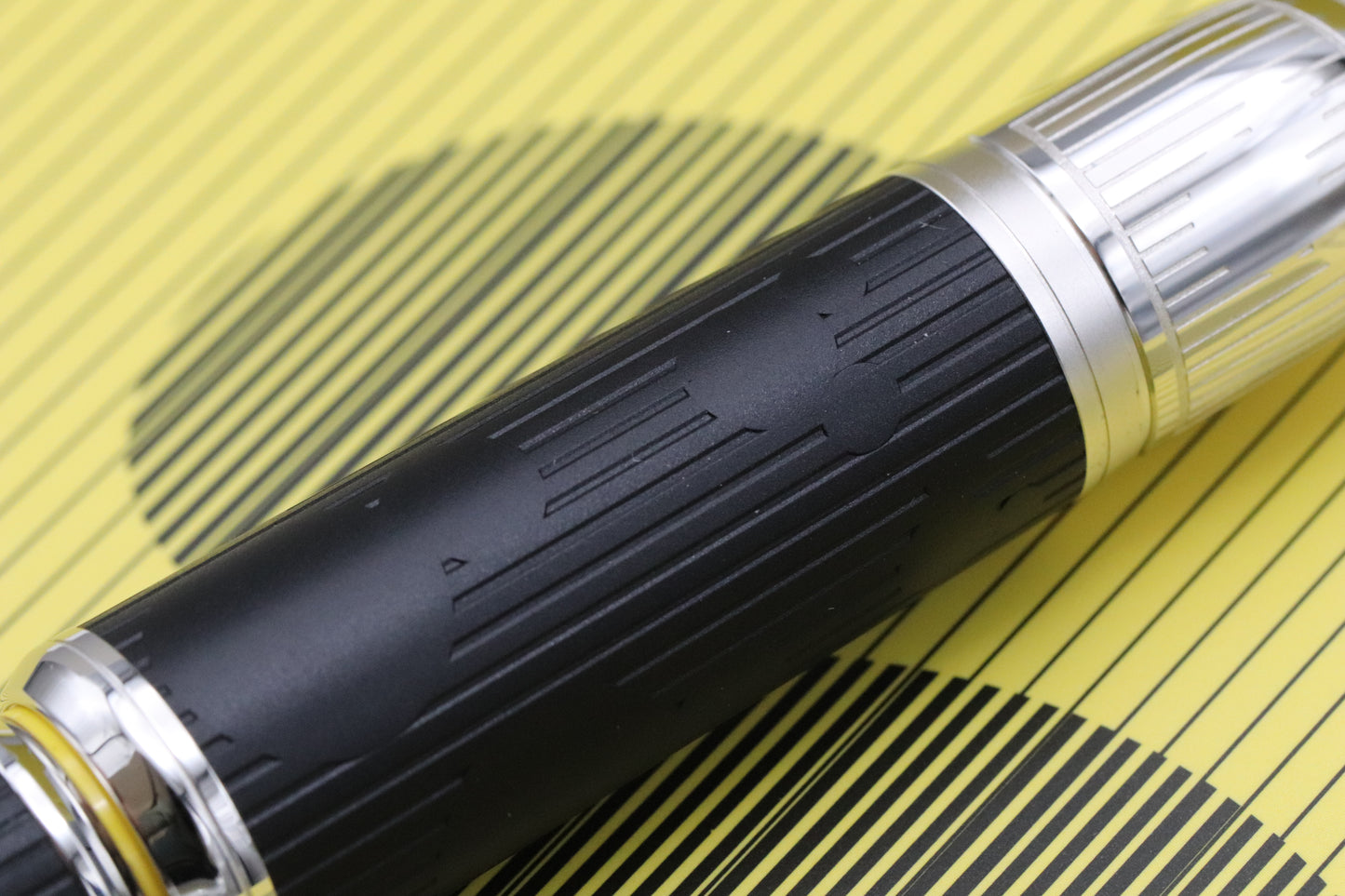 Montblanc Great Characters Walt Disney Special Edition Fountain Pen