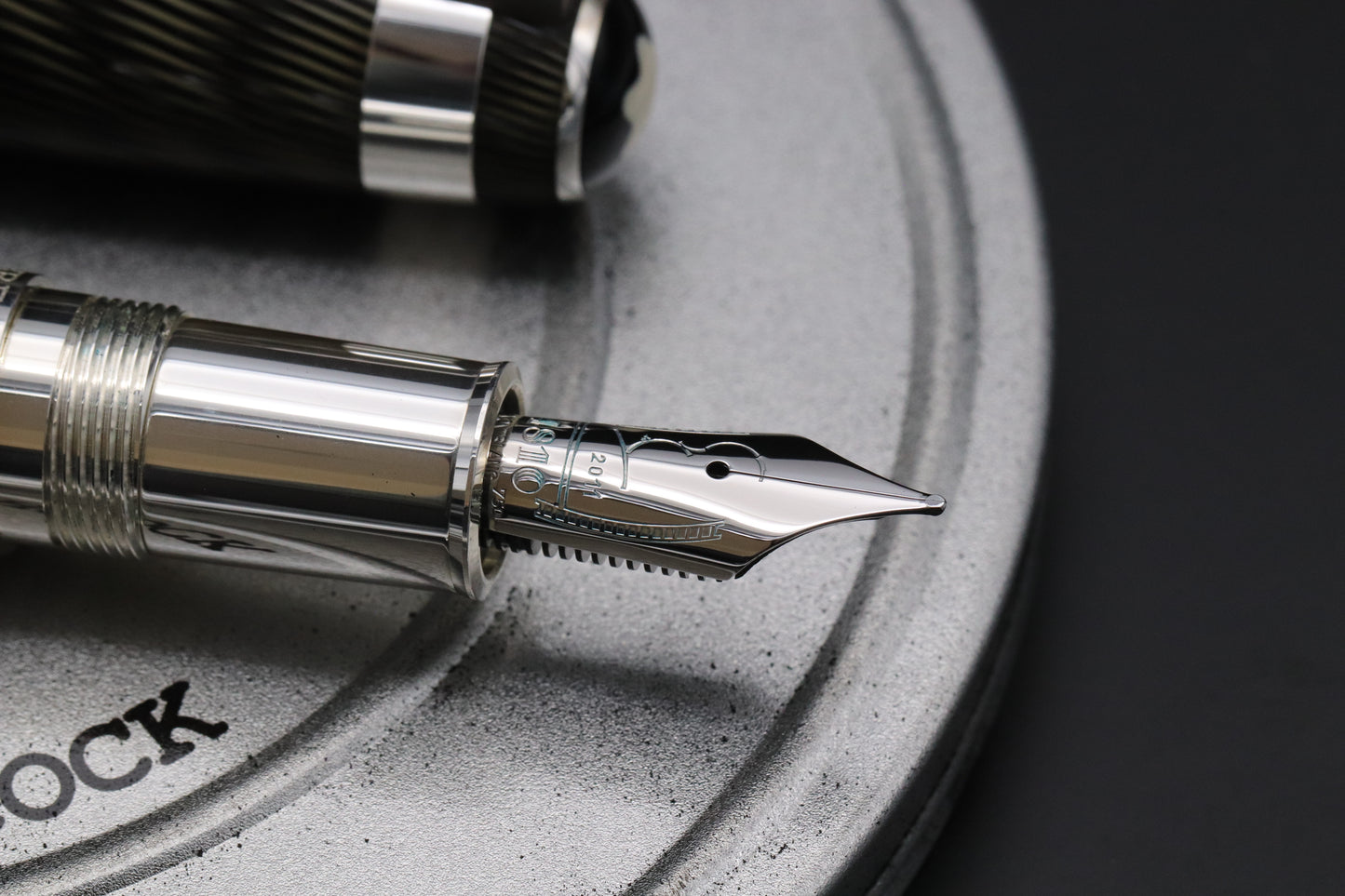 Montblanc Great Characters Alfred Hitchcock 3000 LE Fountain Pen