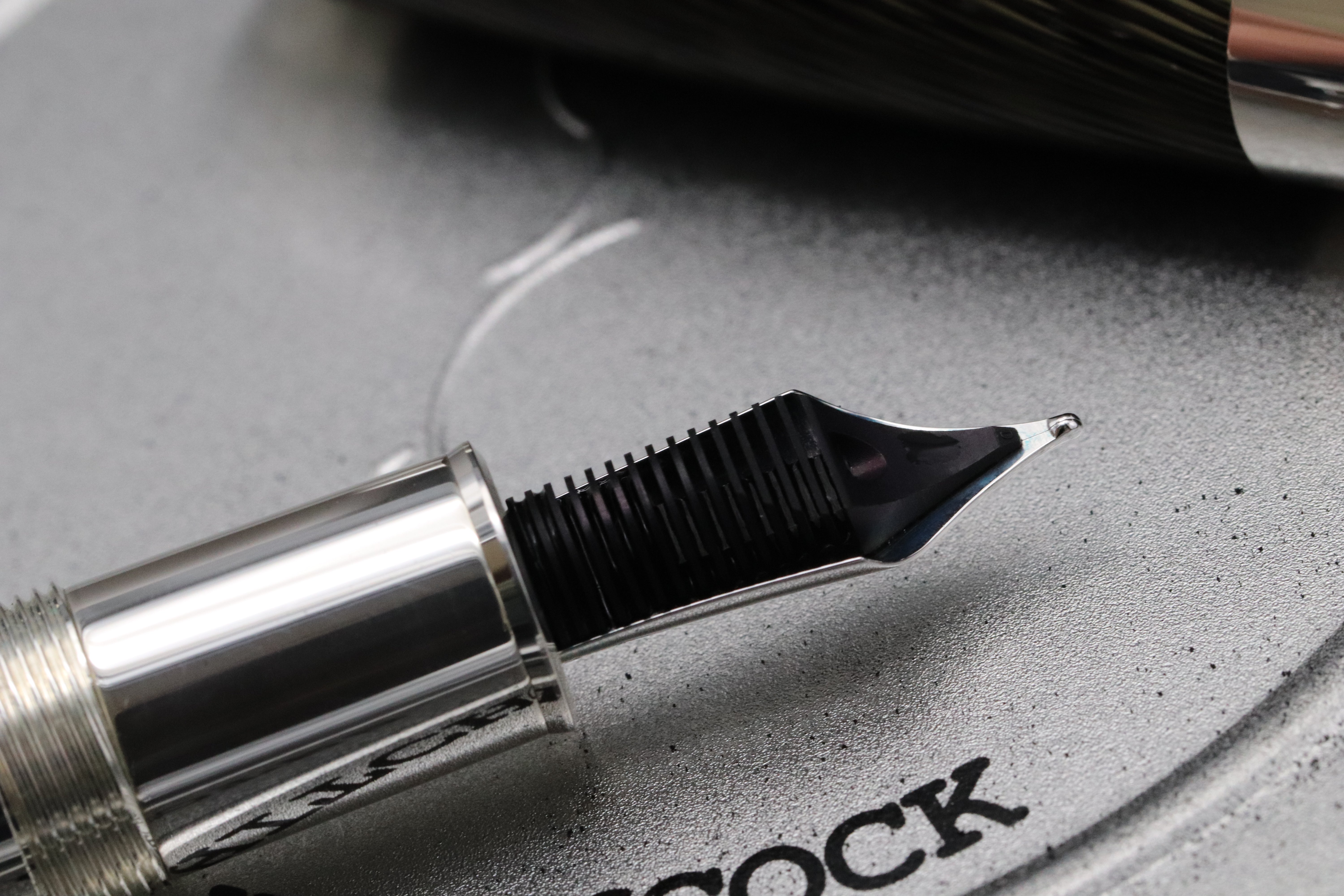Montblanc Great Characters Alfred Hitchcock 3000 LE Fountain Pen