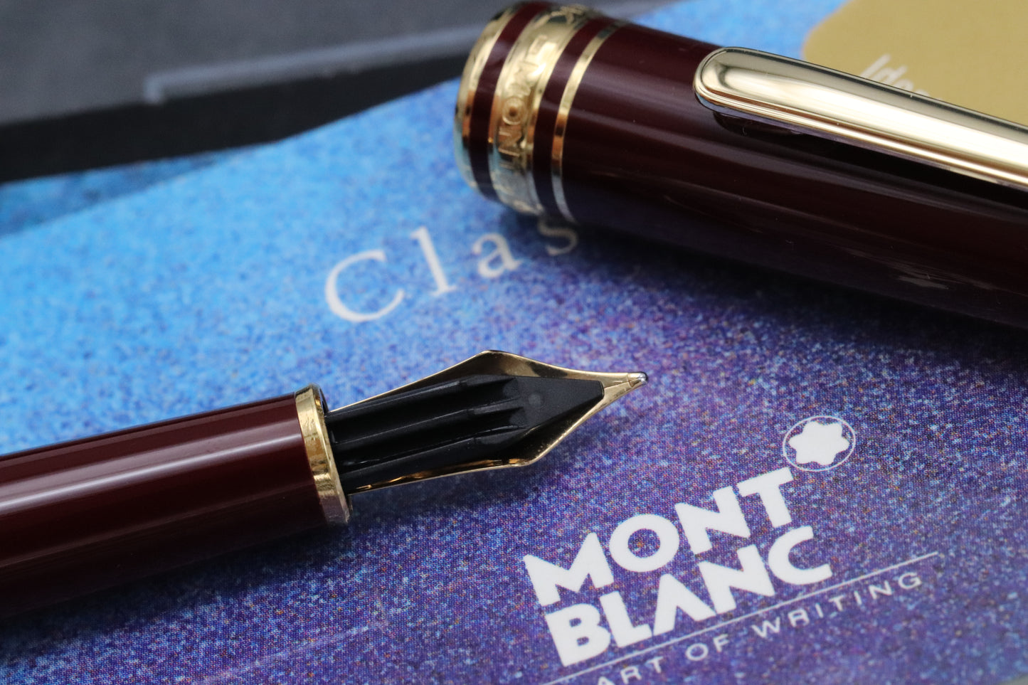 Montblanc Meisterstuck 144 Classique Bordeaux Fountain Pen - Monotone Nib
