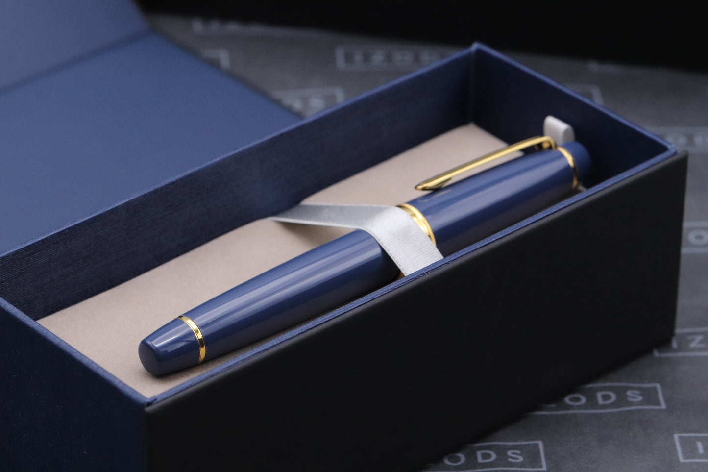Sailor King of Pen STAs Sapphirus Special Edition Fountain Pen - UNUSED
