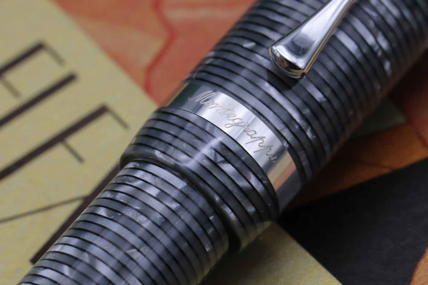 Montegrappa Nazionale Flex Shiny Circles Celluloid LE100 Fountain Pen