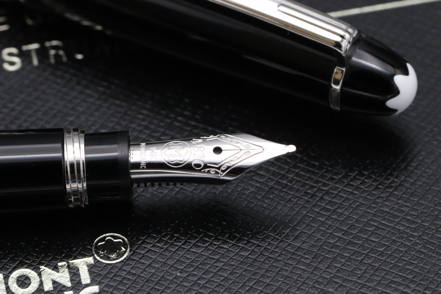 Montblanc Meisterstück 114 Mozart Platinum-Coated Fountain Pen - UNUSED