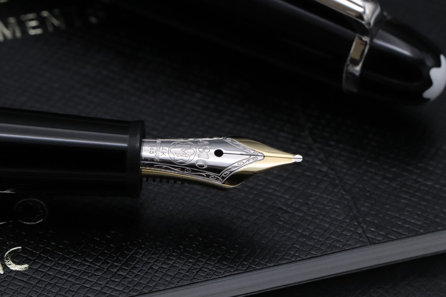 Montblanc Meisterstuck 145 Classique Platinum Coated Fountain Pen