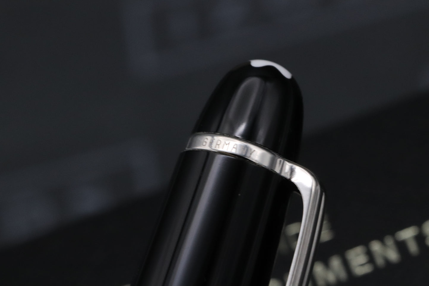 Montblanc Meisterstuck 145 Classique Platinum Coated Fountain Pen