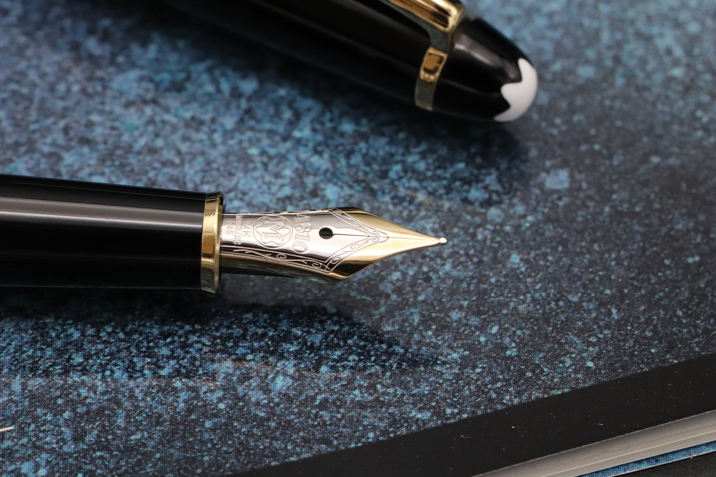 Montblanc Meisterstuck 144 Classique Gold Coated Fountain Pen - 1991-92 - UNUSED