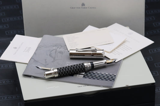 Graf von Faber-Castell Pen of the Year 2009 Horsehair Fountain Pen - DIPPED
