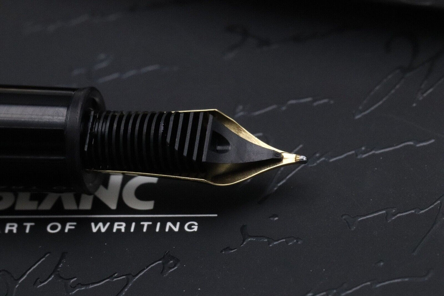 Montblanc Meisterstück 146 LeGrand Sterling Silver Pinstripe Fountain Pen image 4