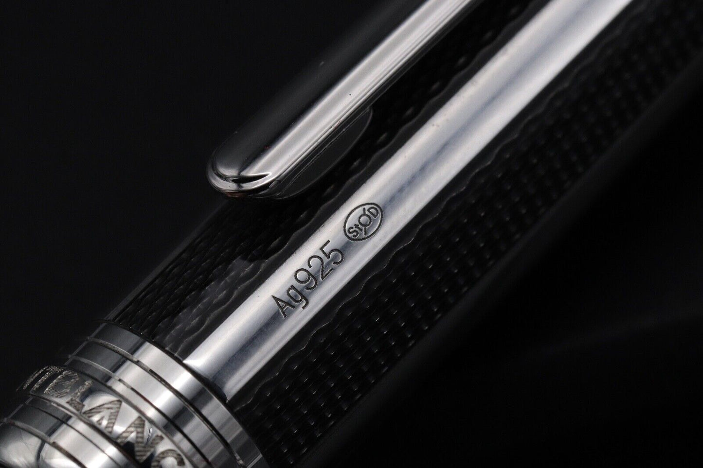 Montblanc Meisterstuck 165 Classique Silver Fibre Guilloche Mechanical Pencil image 2
