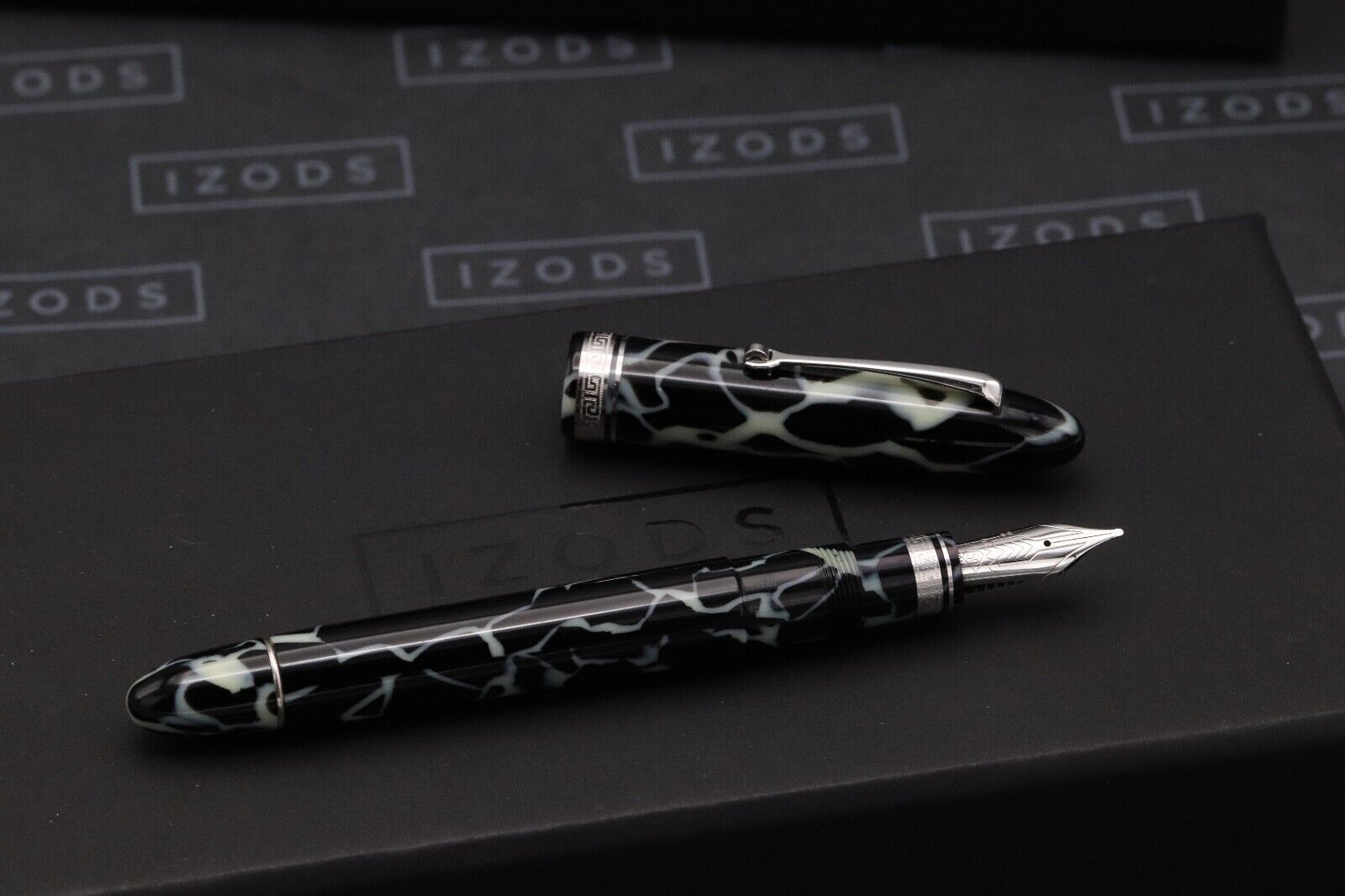 Omas Ogiva Wild Celluloid Limited Edition 30 Fountain Pen - BB Nib image 1