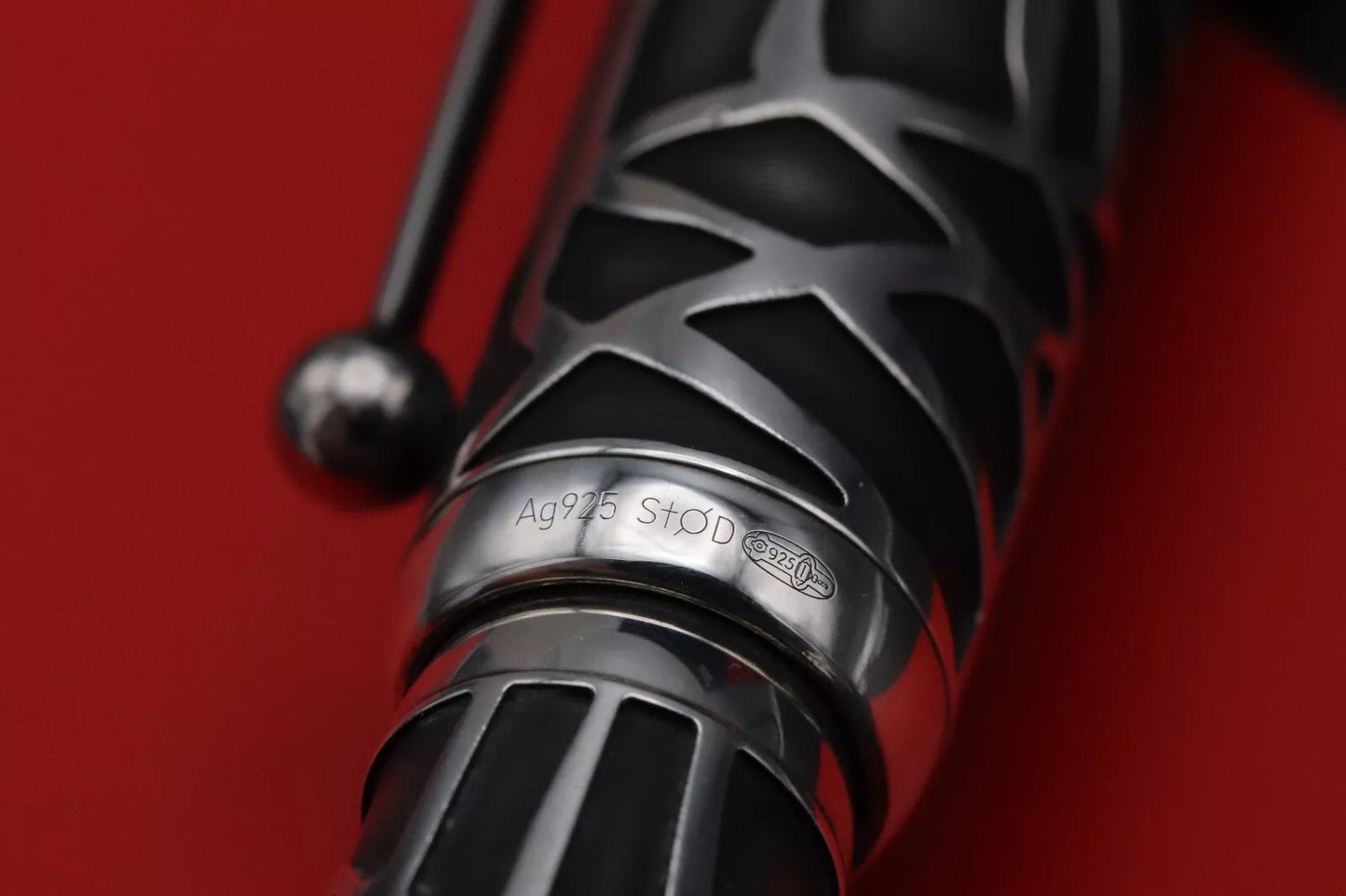 Montblanc Heritage Rouge et Noir Metamorphosis LE1906 Fountain Pen image 6
