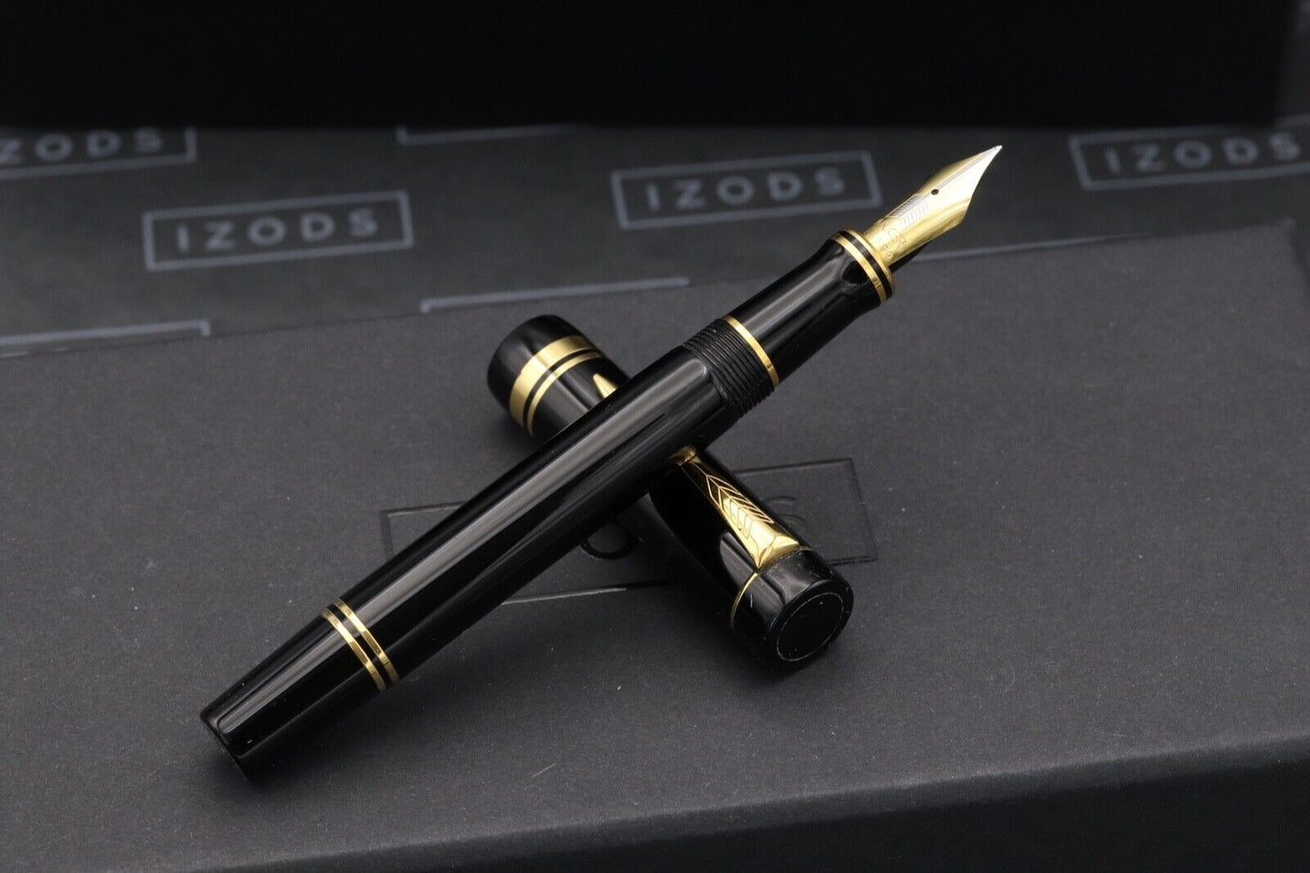 Parker Duofold Centennial Black Gold Trim Fountain Pen - MK1 1988 image 1