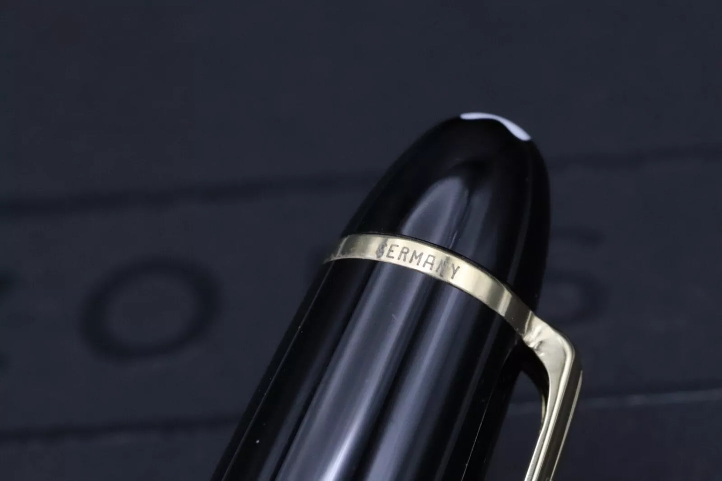 Montblanc Meisterstuck 146 LeGrand Gold Coated Fountain Pen - OM Nib image 1