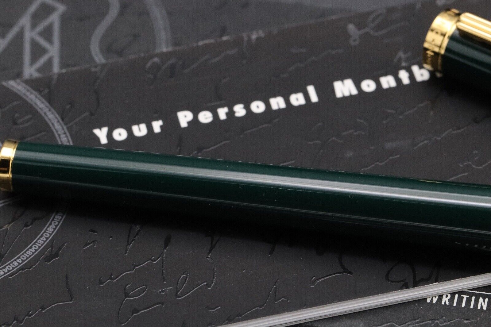 Montblanc Noblesse Oblige Green Fountain Pen - NEVER INKED image 3
