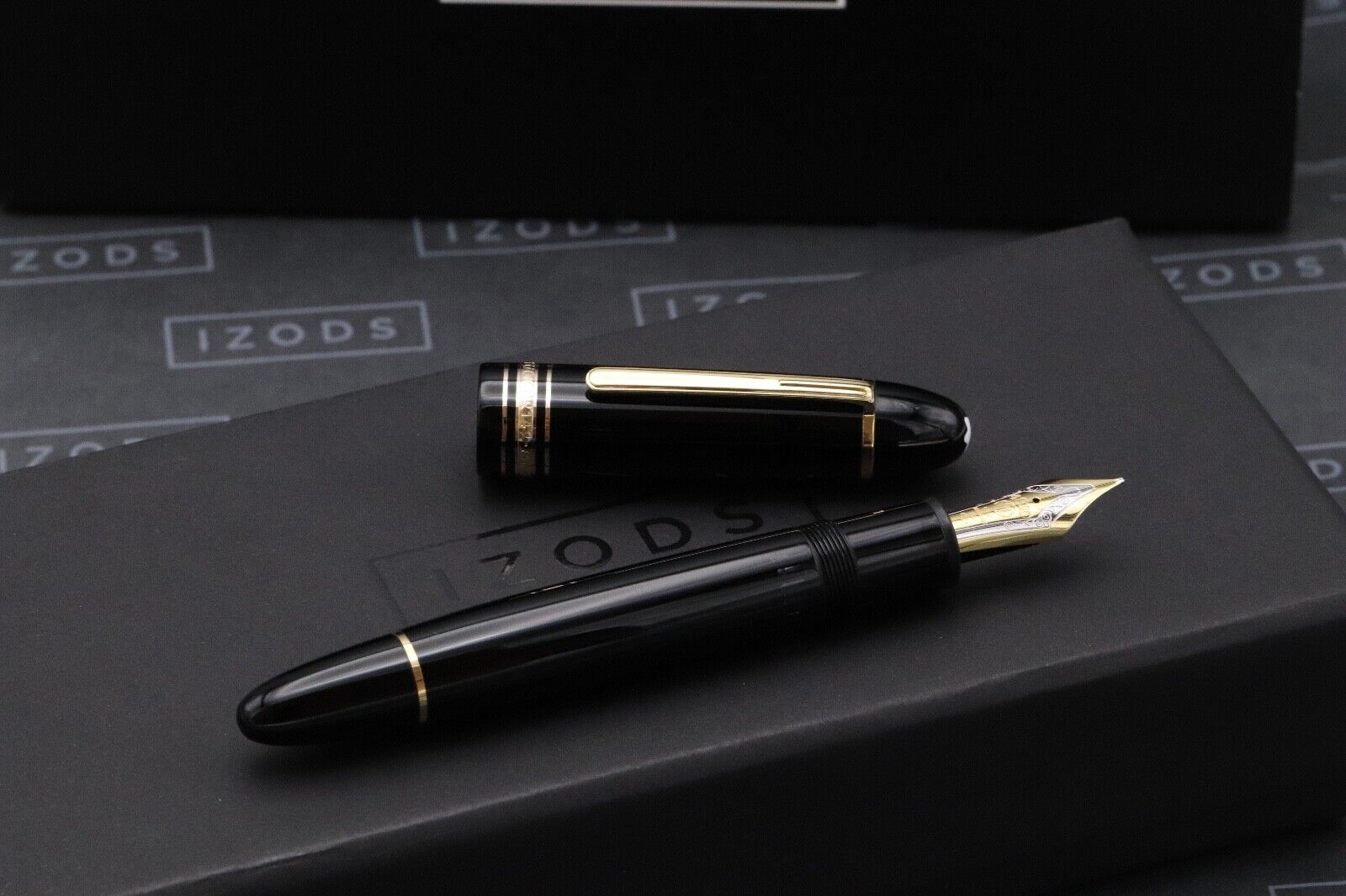 Montblanc Meisterstuck 149 Gold-Coated Fountain Pen image 1