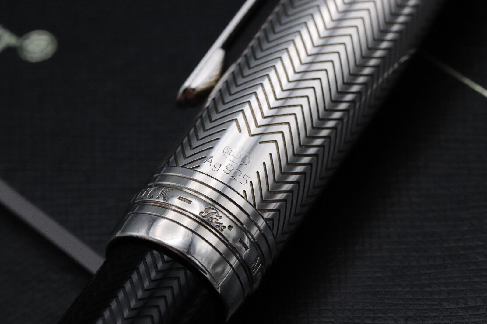 Montblanc Meisterstuck 146 LeGrand Silver Barley Doue Fountain Pen image 4