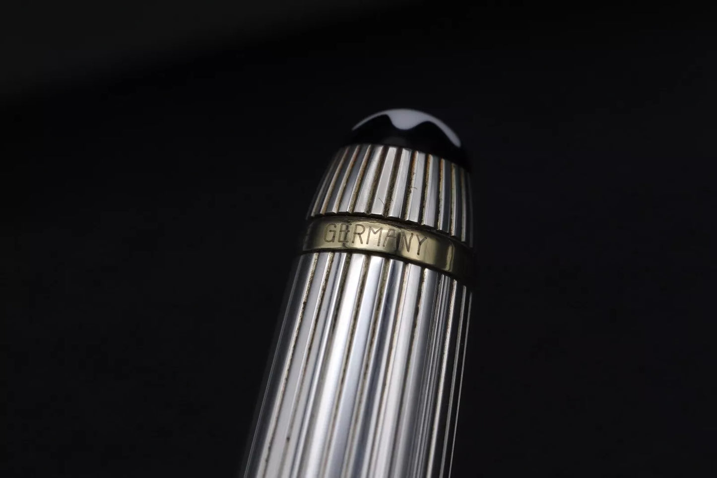 Montblanc Meisterstuck Classique AG925 Pinstripe Fountain Pen - BB Nib image 3