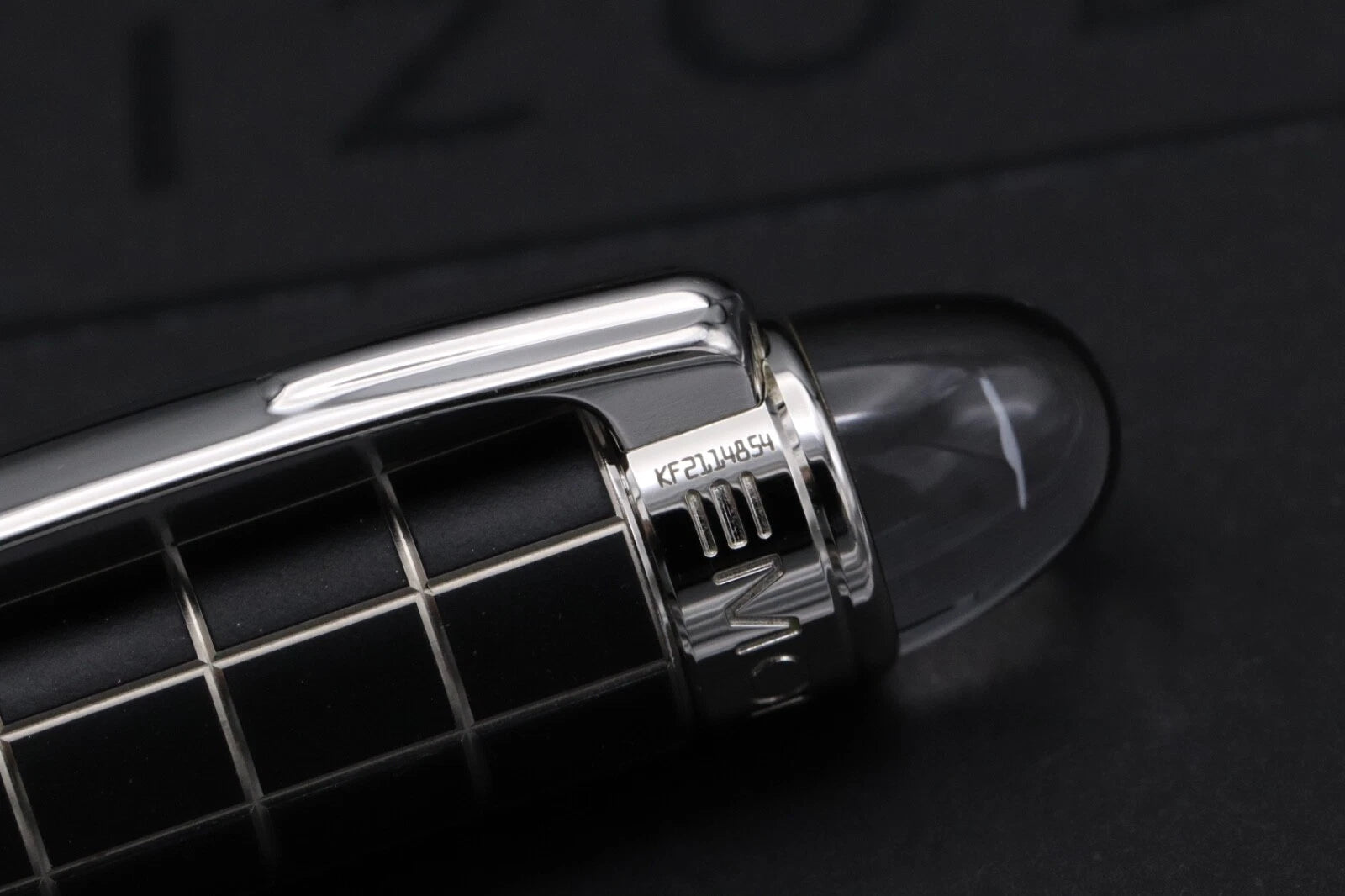Montblanc Starwalker Rubber Platinum Ballpoint Pen - Serviced by MB March 2025 image 2