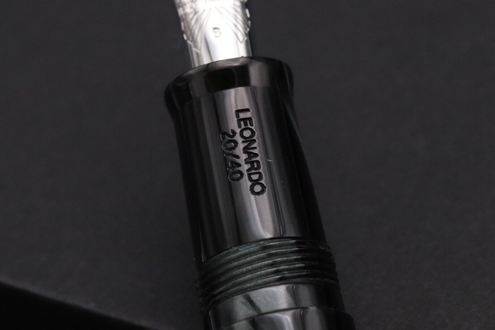 Leonardo Gioiellino Lever Filler Pearl Grey Celluloid Fountain Pen – Broad Nib image 3