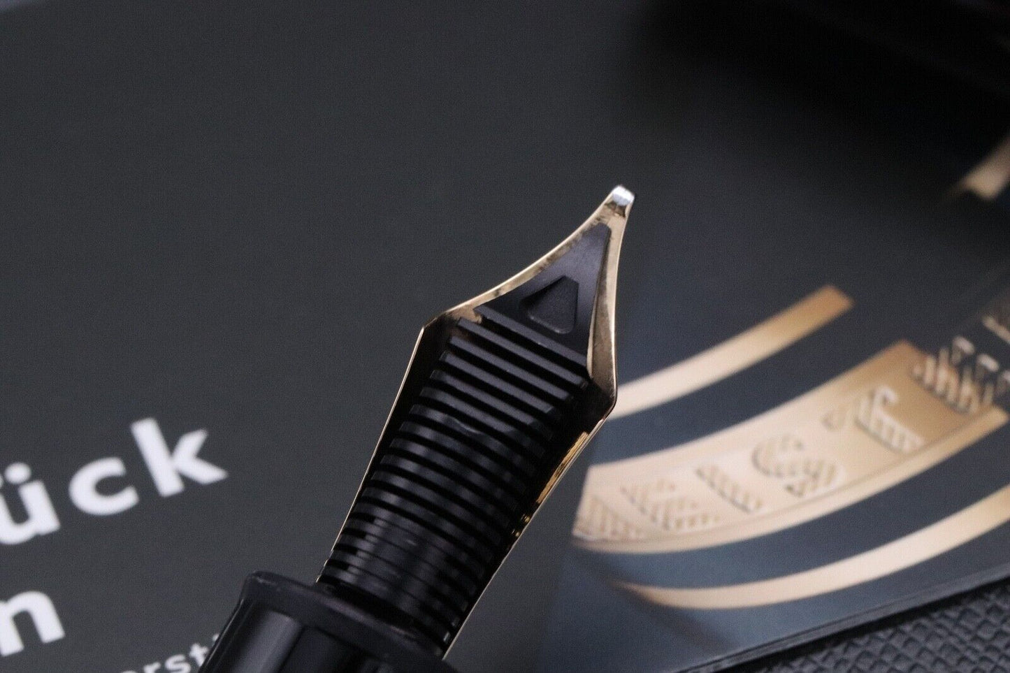 Montblanc Meisterstuck 149 90 Years Special Edition Fountain Pen - OBB Nib image 4