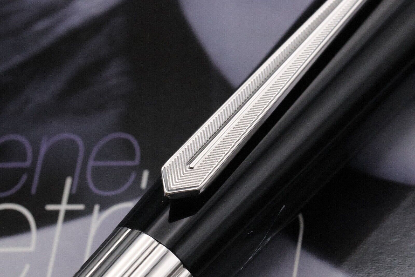 Montblanc Muses Marlene Dietrich Special Edition Ballpoint Pen image 3