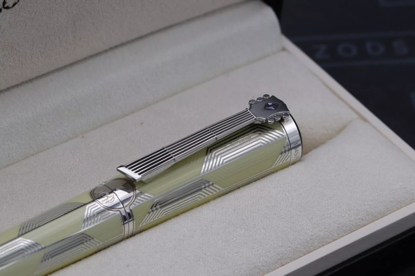 Montblanc Donation Series John Lennon LE1940 Fountain Pen image 10