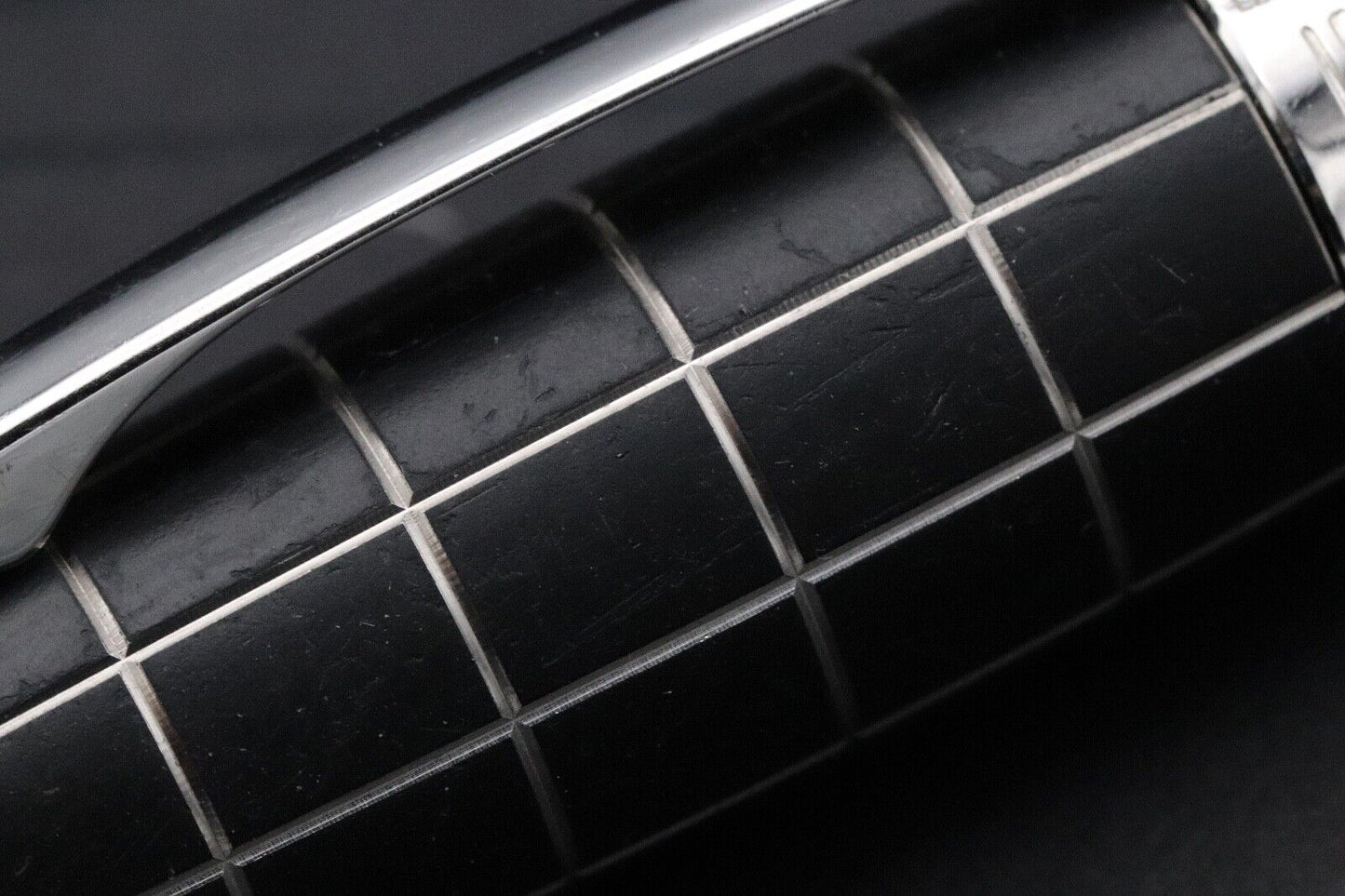 Montblanc Starwalker Rubber Platinum Fountain Pen - Broad Nib image 4