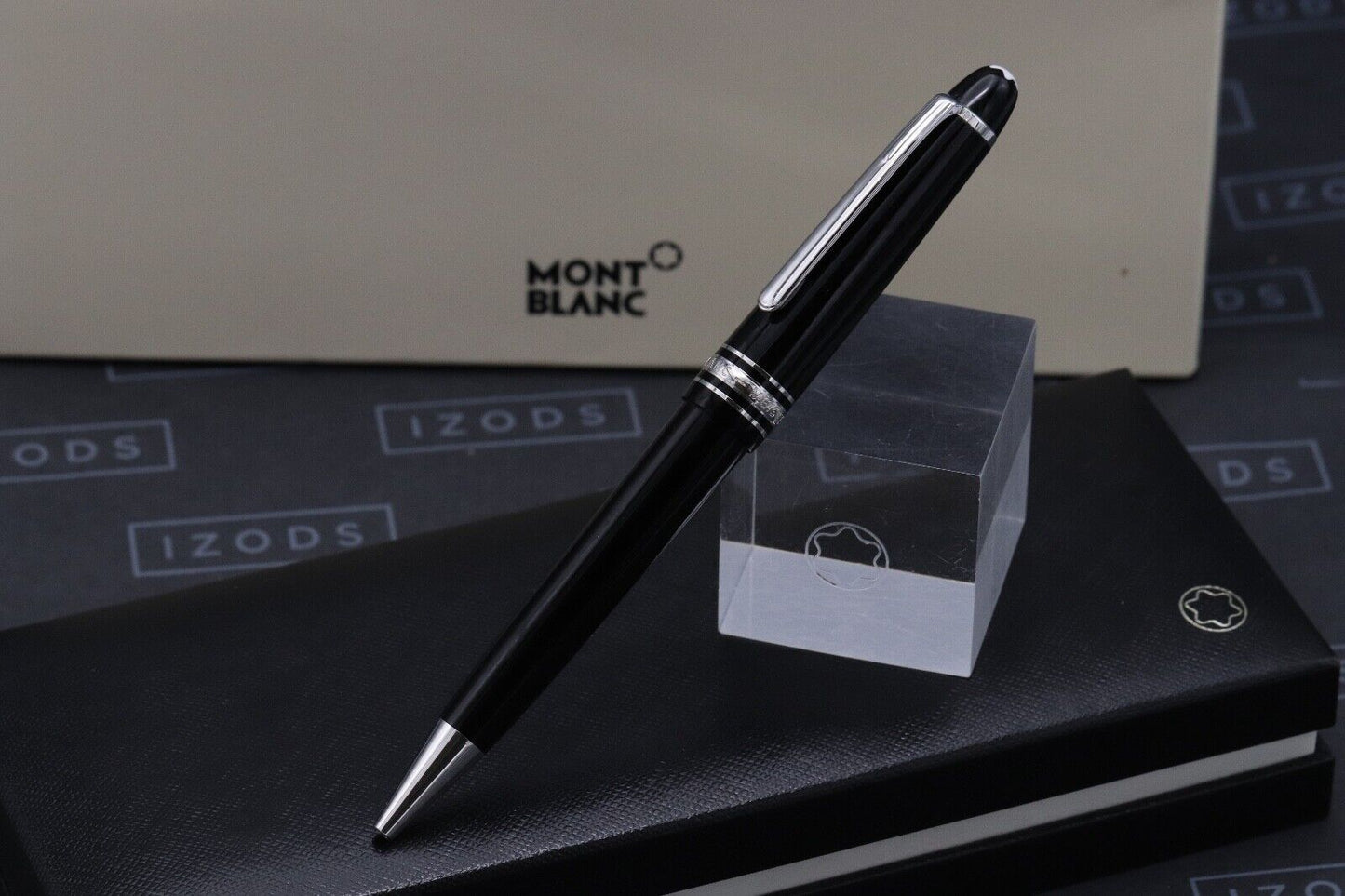 Montblanc Meisterstuck Midsize Platinum Coated Ballpoint Pen image 1