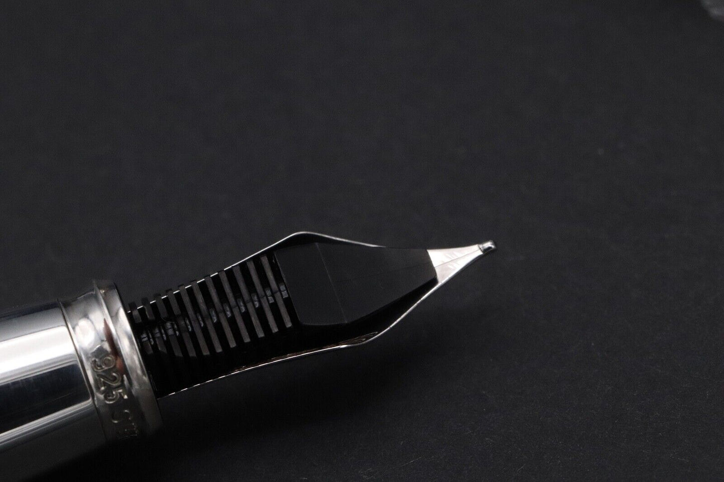 Yard-O-Led Viceroy Grand Lined Fountain Pen image 4