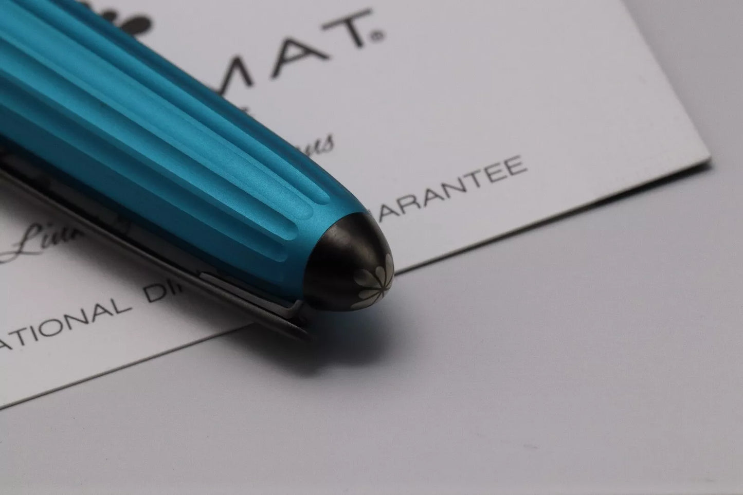 Diplomat Aero Turquoise Fountain Pen - 14k Broad Nib image 6