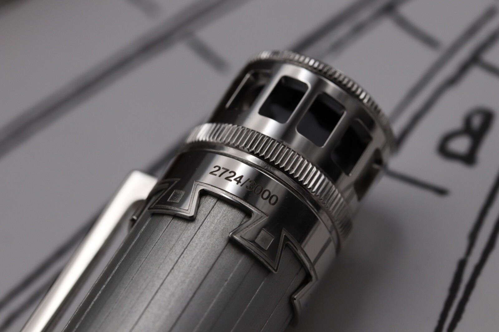 Montblanc Great Characters Leonardo da Vinci 3000 LE Fountain Pen - UNUSED image 6